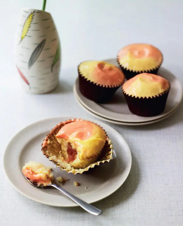 We first tried this recipe with homemade custard but it didnt quite capture - фото 25