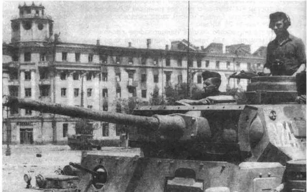 Средний танк PzIII AusfL Восточный фронт 1942 год На маскустановке пушки - фото 29