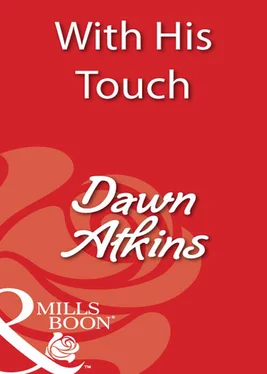 Dawn Atkins With His Touch обложка книги