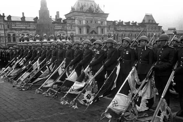 А 3 сентября 1945 года наша страна разгромила Японию и таким образом - фото 10