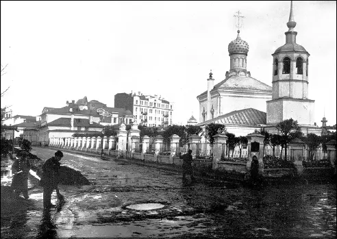 Левшинские Большой и Малый переулки Церковь Покрова Фото 1913 г Напротив - фото 19