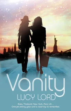 Lucy Lord Vanity обложка книги