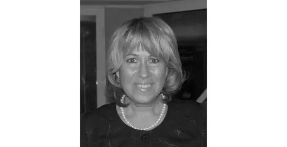 Since 1999 she has headed the School and Academy of System Business together - фото 3