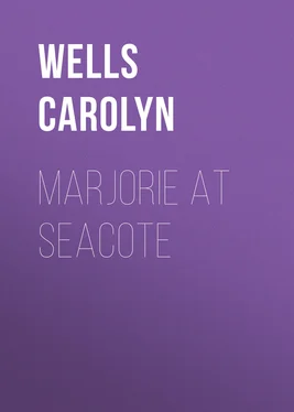 Carolyn Wells Marjorie at Seacote обложка книги