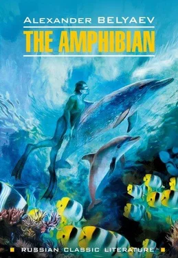 Александр Беляев The Amphibian / Человек-амфибия. Книга для чтения на английском языке обложка книги