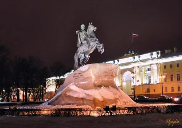 The Bronze Horseman the most known in the world monument to Peter I the - фото 1
