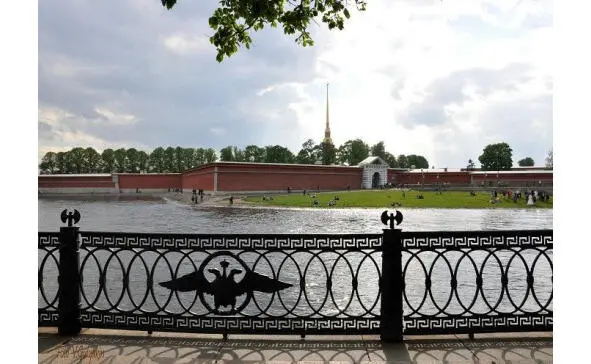 And so Peter and Paul Fortress at a descent from Trinity Bridge looks - фото 5