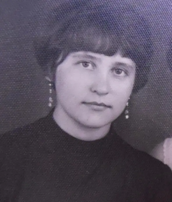 Мамины молитвы Ах юность безрассудная шальная Считала что молитвы мамы - фото 7