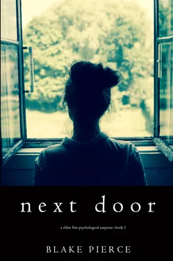 Блейк Пирс Next Door обложка книги