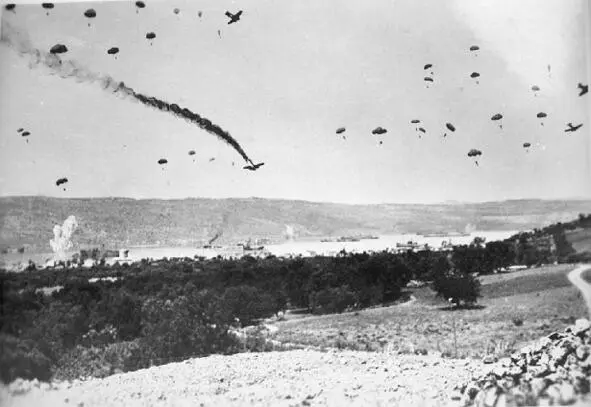 In the Battle of Crete May 2031 1941 the decisive force is the German - фото 65