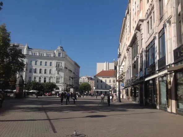 If you walk along Deak Ferenc street on the way you will definitely get to the - фото 25