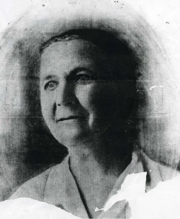 Наталья Степановна Панайоти отсканированное фото 1934 года Младшие дети - фото 5