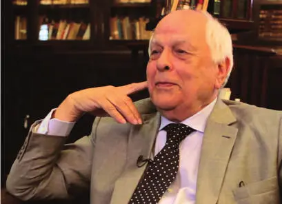 Бразильский режиссер продюсер Родился 22 октября 1928 г в СанПаулу Нелсон - фото 10