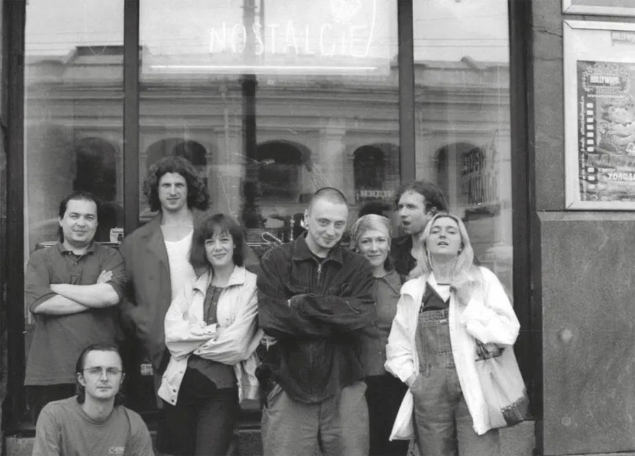 Девяностые В 1998 году мы работали на радио Петербург Nostalgie франшиза - фото 3