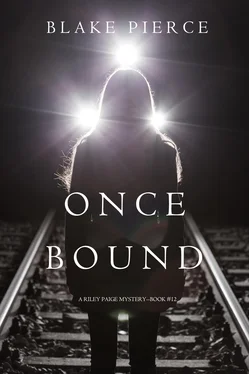 Блейк Пирс Once Bound обложка книги