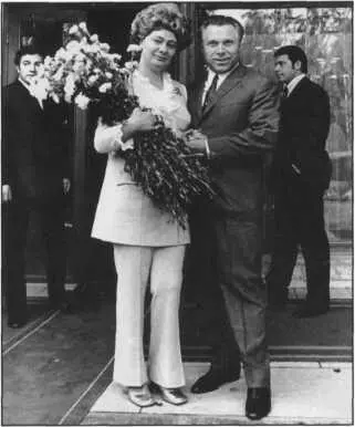 Николай Щелоков и Галина Брежнева Н А Щелоков и Ю М Чурбанов С Д - фото 75