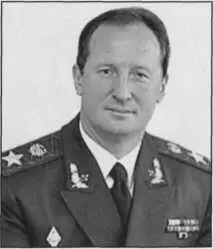 Ю Ф Кравченко Киев В В Щербицкий Л И Брежнев И X Головченко - фото 135