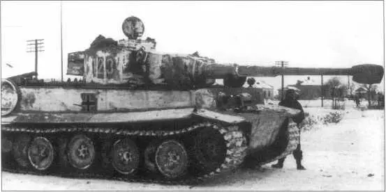 PzKpfwVIH номер 123 белый с черной окантовкой из состава 503го - фото 67