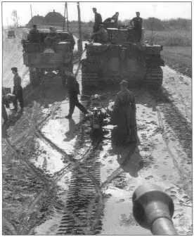 PzKpfwVIH в боях на Курской Дуге Июль 1943 года АВ Тигры с но - фото 80