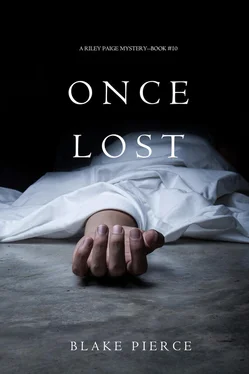 Блейк Пирс Once Lost обложка книги