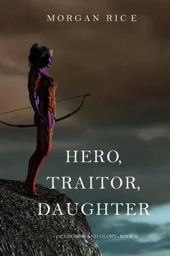 Морган Райс Hero, Traitor, Daughter обложка книги