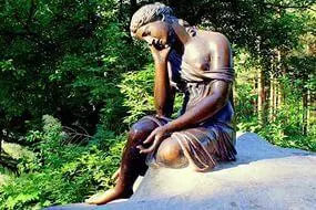 Бежать скрываться в зарослях кустов Увидеть шаг и стан невыразимо нежный И - фото 23