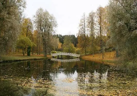 Ожидала паломников и череда разнокалиберных колоколов и колокольчиков Как - фото 78