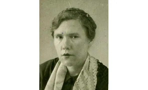 Моя мама Курочкина Ангелина Григорьевна в конце войны Женщины Трудно - фото 15