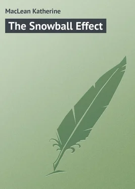 Katherine MacLean The Snowball Effect обложка книги