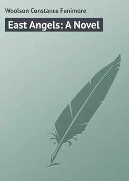 Constance Woolson East Angels: A Novel обложка книги