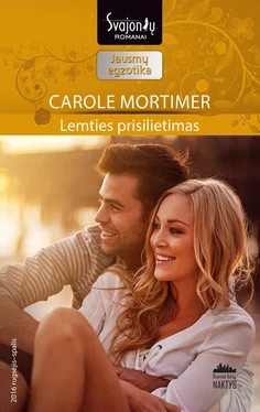 Carole Mortimer Lemties prisilietimas обложка книги