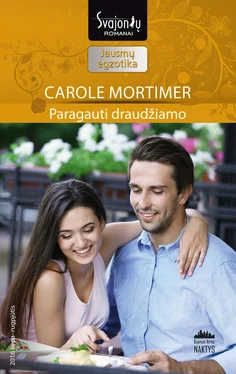 Carole Mortimer Paragauti draudžiamo обложка книги