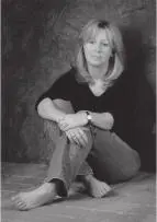 Pirmasis jausmų romanas Lori Foster į rankas pakliuvo kai ji sirgdama sėdėjo - фото 2