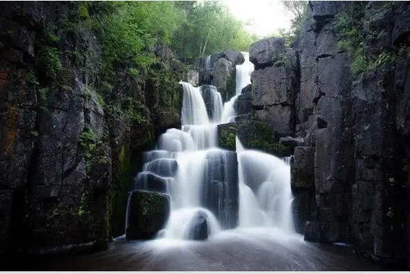 Ukovsky falls Chapter 14 Here falls It threelevel From twenty meters water - фото 23