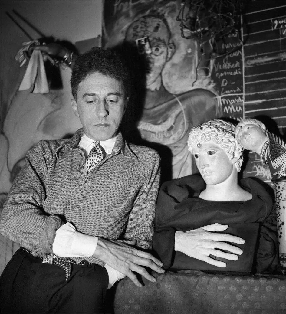 Jean Cocteau 1934 Today those années folles shock us because of the - фото 6