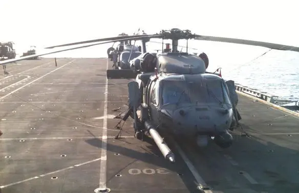 HH60G Pave Hawks mission ready on deck That Others May Live HMS Ocean with - фото 30