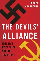 Roger Moorhouse - The Devils' Alliance - Hitler's Pact with Stalin, 1939-1941