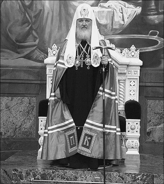 Патриарх Московский и всея Руси Кирилл Владимир Гундяев родился в Ленинграде - фото 19