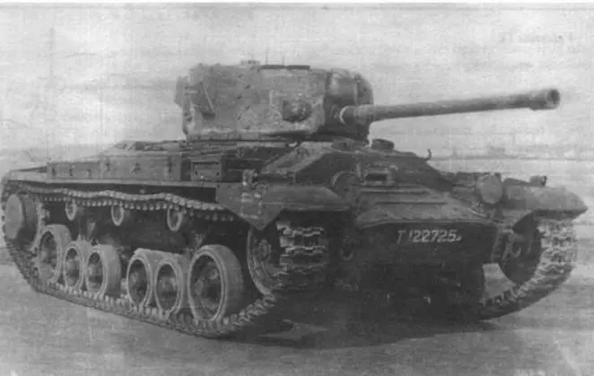 Пехотные танки Mk III на НИБТПолигоне в Кубинке Вверху Valentine IX внизу - фото 16
