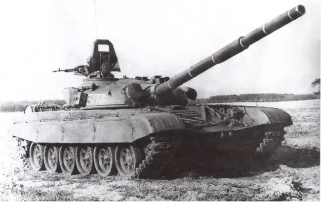 Серийный танк Т72А 1980 год Начиная с 1977 года на серийных - фото 73