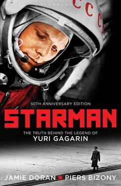 Jamie Doran Starman: The Truth Behind the Legend of Yuri Gagarin обложка книги