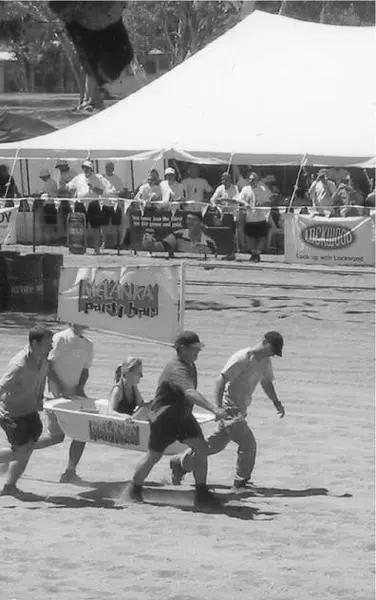 The HenleyonTodd bathtub derby Narrowing the gap between the American and - фото 15