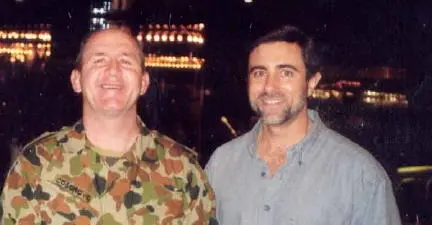 Meeting Lt Gen Peter Cosgrove Australian of the Year at the ADCs luncheon - фото 34