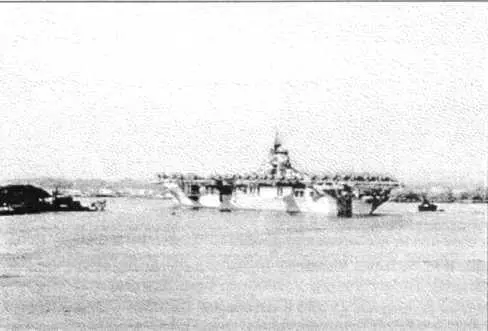 29 ноября 1943г вступил в строй авианосец Hornet CV 12 под командованием - фото 46