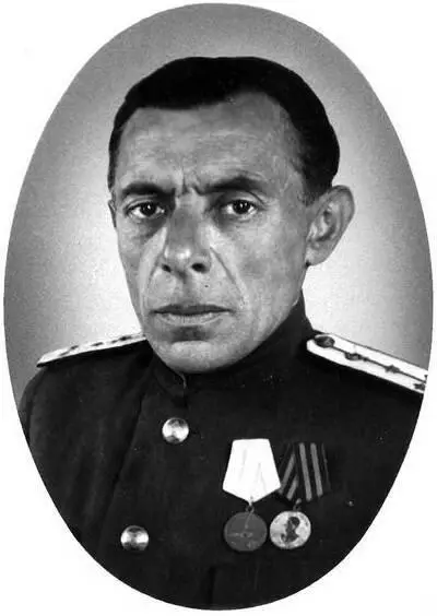 Абрам Соломонович Спивак начальник штаба госпиталя СЭГ 2222 Можно понять - фото 36