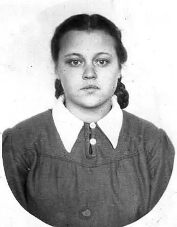 А тогда через наше село отступали русские солдаты Грязные оборванные - фото 39
