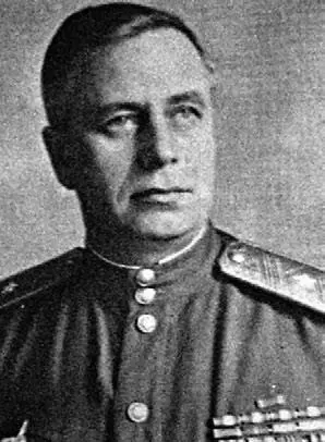 Командир 22й тбр Н Г Веденичев Начальник штаба 3го мк М Т Никитин - фото 19