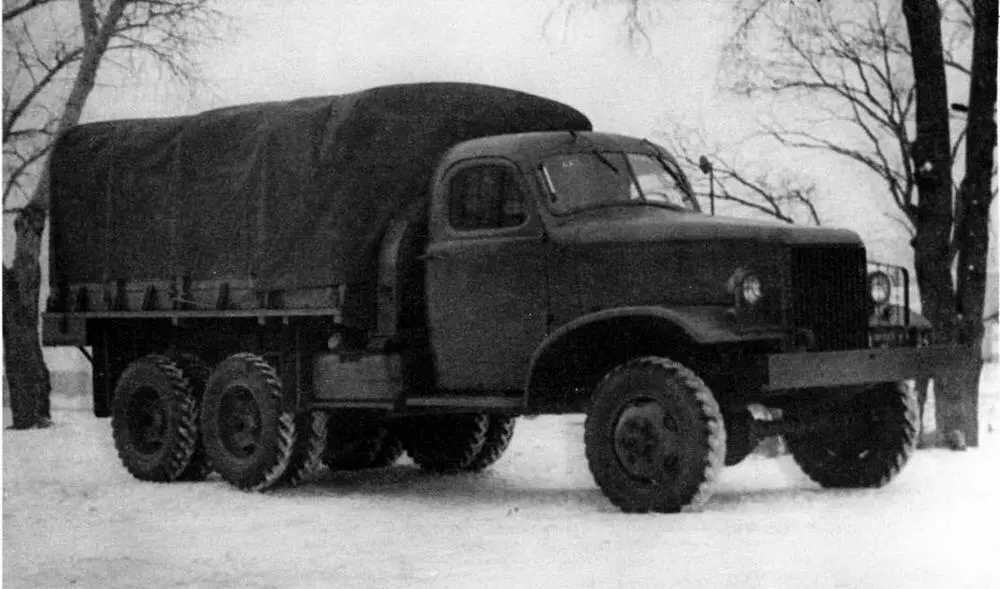 Грузовой автомобиль ЗИС1512 в серии ЗИС51 Грузовой автомобиль - фото 5