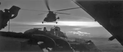Phil Ball filmed the first soldier rappelling onto the deck of the Sunrise He - фото 13