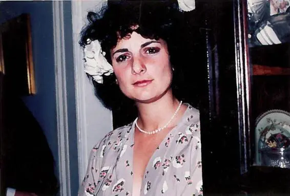 Datlow at home wearing a vintage dress for a science fiction function in 1981 - фото 3